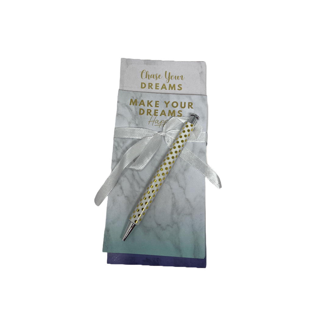 Don't Quit Chasing Your Dreams Gift Bundle